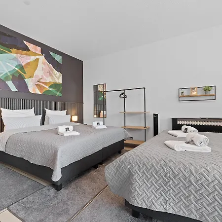 Lumiflats: アパートホテル